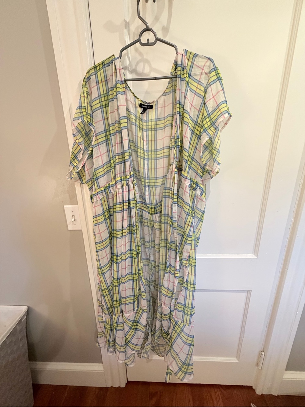 torrid Pastel Plaid flowy tie front duster